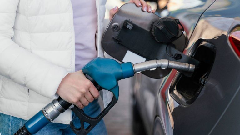 Gasolina ou Álcool: qual compensa mais? ⛽