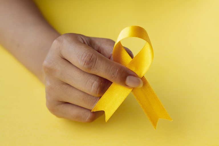 Setembro Amarelo: como cuidar da saúde mental com pouco dinheiro? 💛