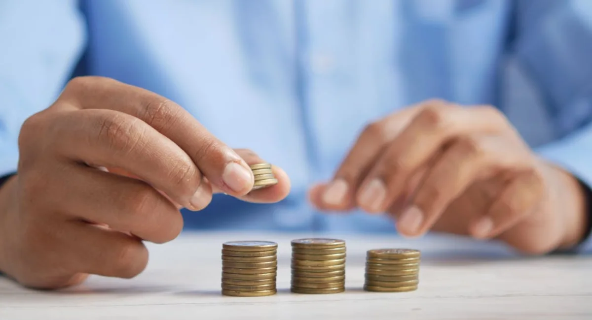 Como conseguir guardar dinheiro todo mês? Conheça algumas dicas