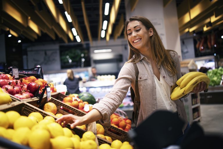 Lista inteligente de março: como economizar no mercado